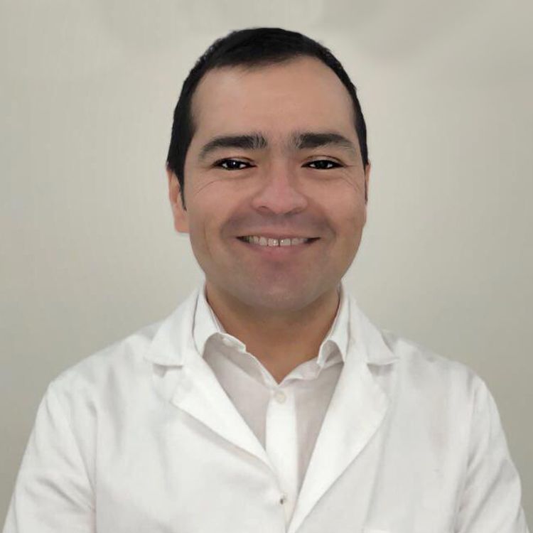 Dr. Mauricio Carrasco R. maxilofacial